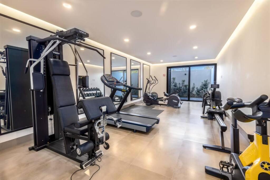 Endless Summer - 2Bed 2Bath Condo - Seasonly Heated Pool With Ocean Views - 5Min Walk To Beach - Fibre Internet - Sleeps 6 Cabo San Lucas Extérieur photo