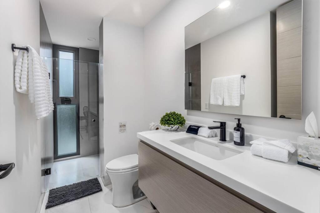 Endless Summer - 2Bed 2Bath Condo - Seasonly Heated Pool With Ocean Views - 5Min Walk To Beach - Fibre Internet - Sleeps 6 Cabo San Lucas Extérieur photo